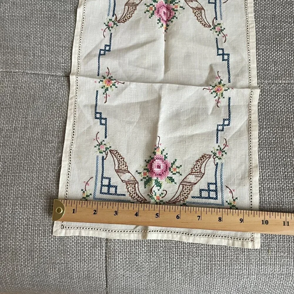 Vintage Embroidered Table Linen Tray Cloth Napkin Placemat Dining Kitchen Classi